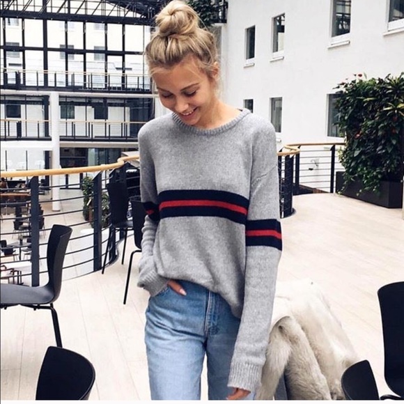 Brandy Melville Sweaters - Brandy Melville Sweater